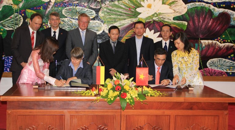 Vietnam, Germany ink cooperation agreement